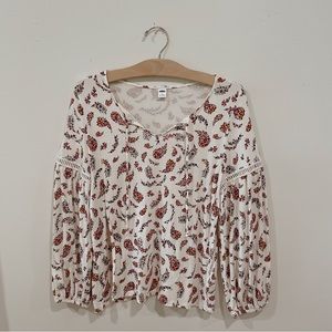 🤍Old Navy | boho paisley pheasant sleeve tie collar blouse